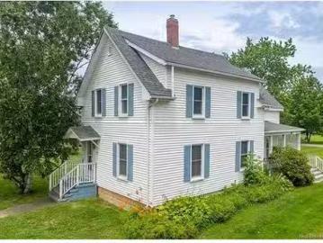 7 Queen W St, Saint Stephen, NB, E3L 2J7 house for sale Lis.