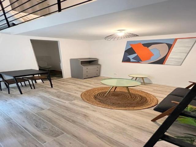 7 Rue des Abeilles, Marseille 13001
