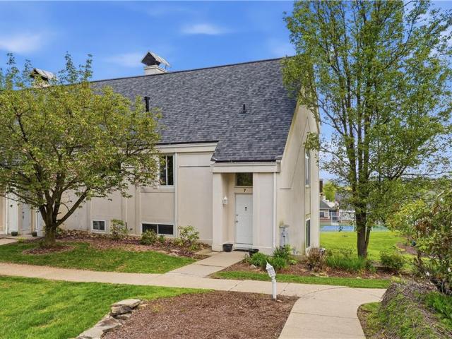 7 Ridgemead Fields Dr, Verona, PA 15147 | MLS #1749