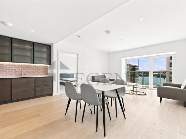 7 Riverscape Walk, London E16 2 bed apartment to rent £3,200 pcm £738 pw