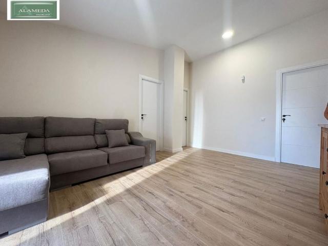 7 room luxury House for rent in Torrent, Spain