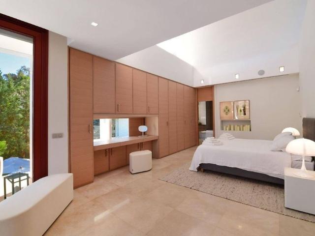 7 room luxury Villa for rent in Marbella, Spain