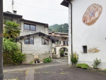 7 Room single house