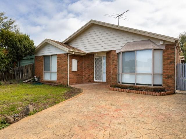 7 Rostron Way, ROXBURGH PARK