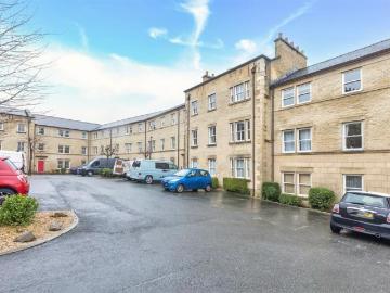 7 Royal Court, Henry Street, Lancaster LA1, 2 bed flat to rent, £895 pcm | PrimeLocation