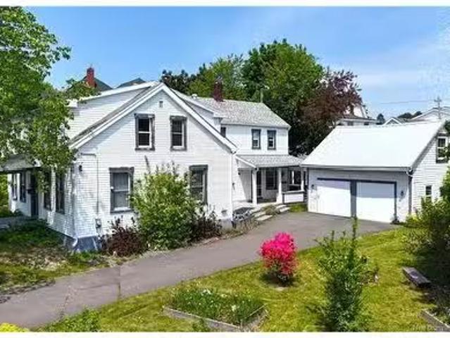 7 St. Croix St, Saint Stephen, NB, E3L 2A2 house for sale L.