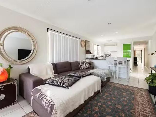 7 Starshine Street, Meadowbrook, QLD 4131