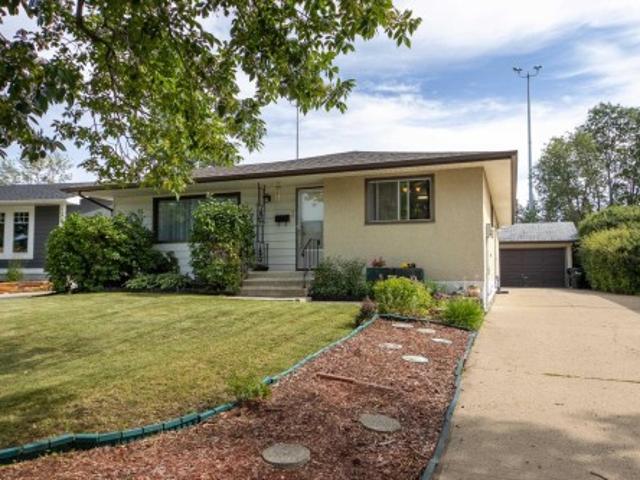 7 Strathcona Place, Sherwood Park, AB, T8A 1G1 house for sale | Listing ID E4502 | Royal LePage