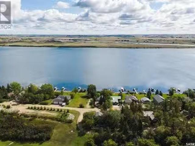 7 Sunterra Drive, Blackstrap Shields, SK, S7C 0A3 vacant lan.