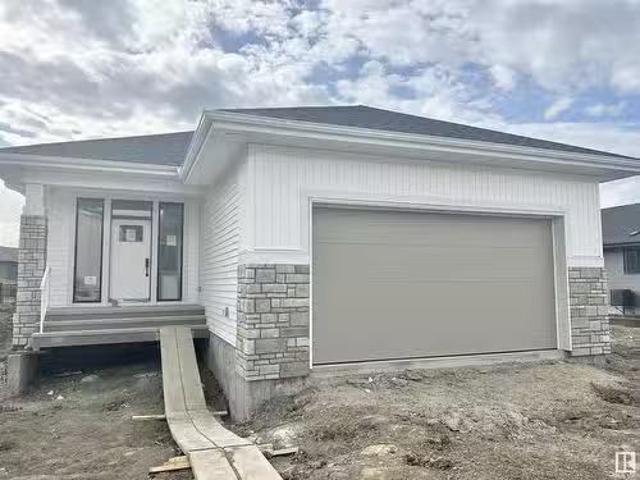 7 Sydwyck Circle, Spruce Grove, AB, T7X 0A0 house for sale.