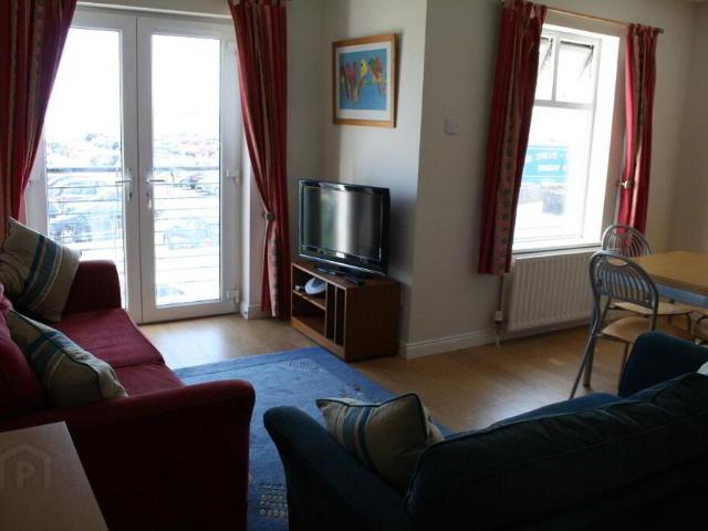 7 Sand Dune Court SHORT TERM LET, Sand Dune Terrace, Portrush, BT56 8AF