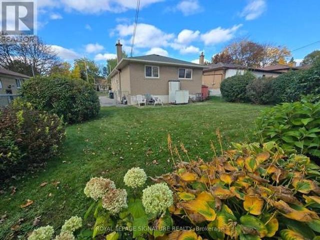 7 Schotchdale Avenue, Toronto, ON, M1J 2N4 house for sale | Listing ID E14084 | Royal LePage