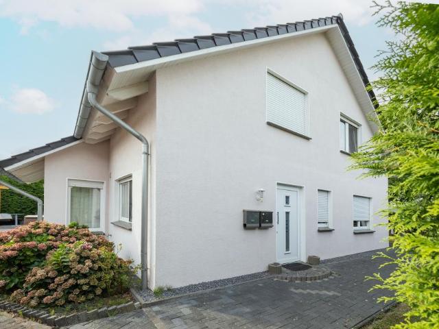 7 Schlafzimmer Haus Lübbecke Deutschland LS94888943