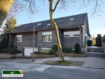 Haus for sale in Lennep - Parkplatz, Schwimmbad