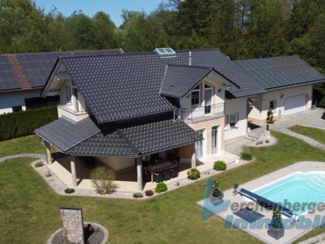 7 Schlafzimmer Haus Stephansposching Deutschland LS101954158