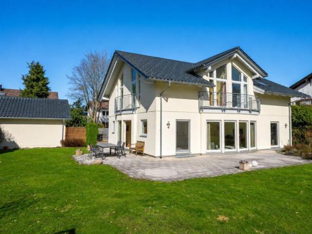 7 Schlafzimmer Haus Sauerlach Deutschland LS103413305