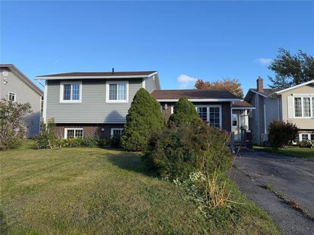 7 Scott Place, Gander, NL, A1V 2G8 house for sale | Listing ID 1303 | Royal LePage