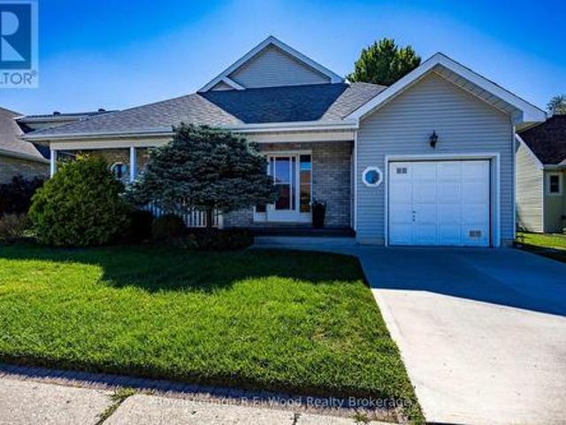 7 Seres Drive, Tillsonburg, ON, N4G 5E6 house for sale | Listing ID X13736 | Royal LePage