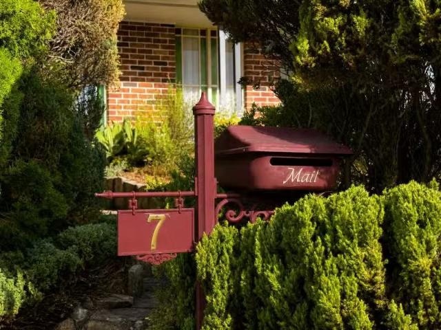 7 Severn Place, Kearns House for rent Listed by Miranda Papal.
