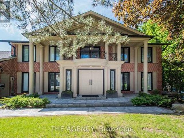 7 Shady Oaks Crescent, Toronto, ON, M3C 2L4 house for sale | Listing ID C13847 | Royal LePage