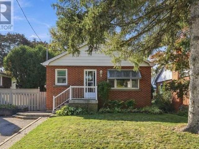 7 Sheldon Street, Hamilton, ON, L9H 4P3 house for sale | Listing ID X13882 | Royal LePage