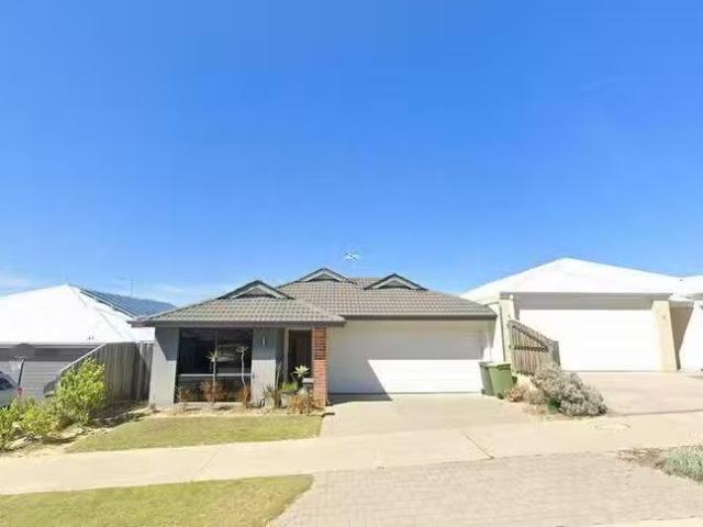 7 Sombre Rise, Halls Head, WA 6210
