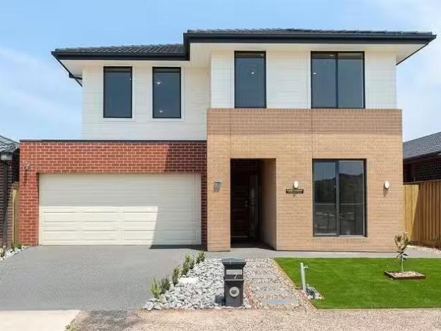 7 Tamworth Grove, Point Cook, VIC 3030