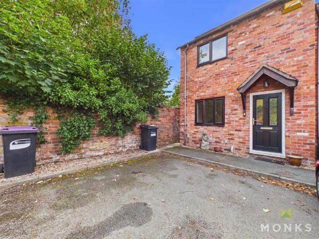 7 Tannery Court, Wem, Shrewsbury 2 bed end of terrace house to rent £725 pcm £167 pw