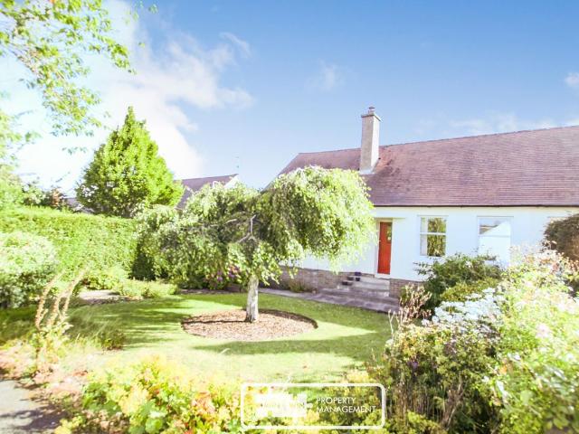 7 Temple Park, Temple, Gorebridge EH23, 2 bed semi detached bungalow to rent, £1,250 pcm | PrimeLocation