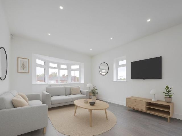 7 Tennal Road, Birmingham, West Midlands B32, 2 bed flat to rent, £1,300 pcm | PrimeLocation
