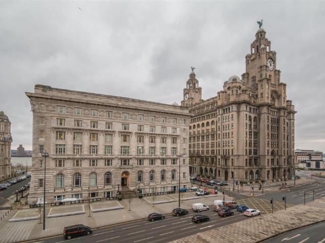 7 The Strand, Liverpool 2 bed apartment to rent £950 pcm £219 pw