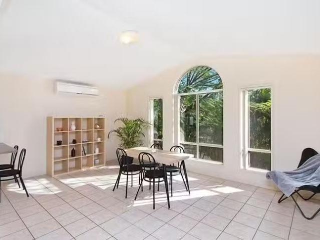 7 Tiarnna Close, Burleigh Heads, QLD 4220