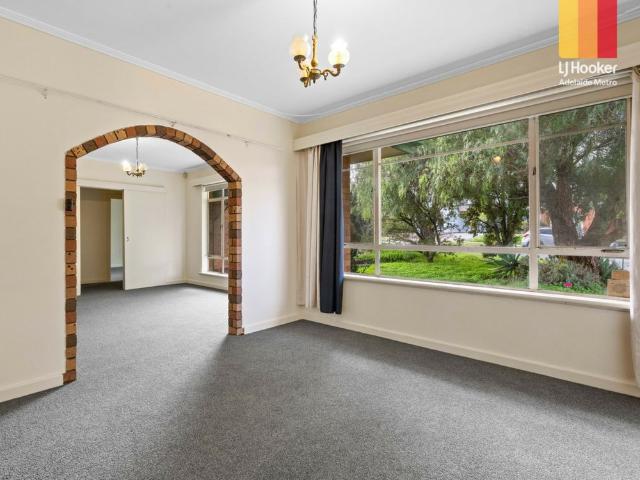 7 Tindara Avenue, Windsor Gardens SA, Belconnen