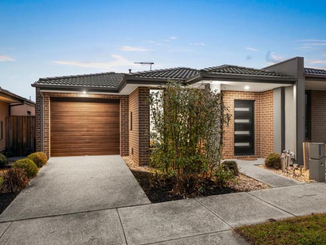 7 Townsend Avenue, CLYDE, VIC 3978