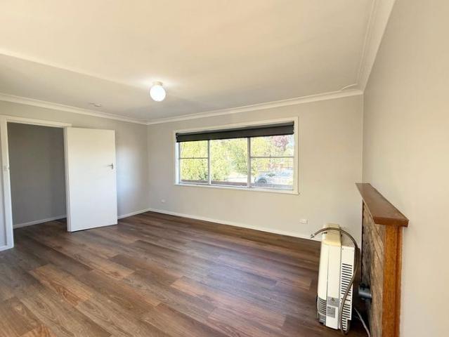 7 Treweeke Street, Orange NSW 2800