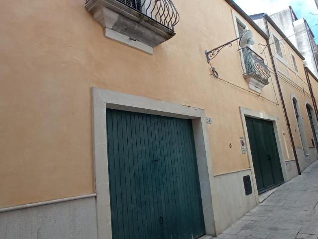 7 vani 190mq