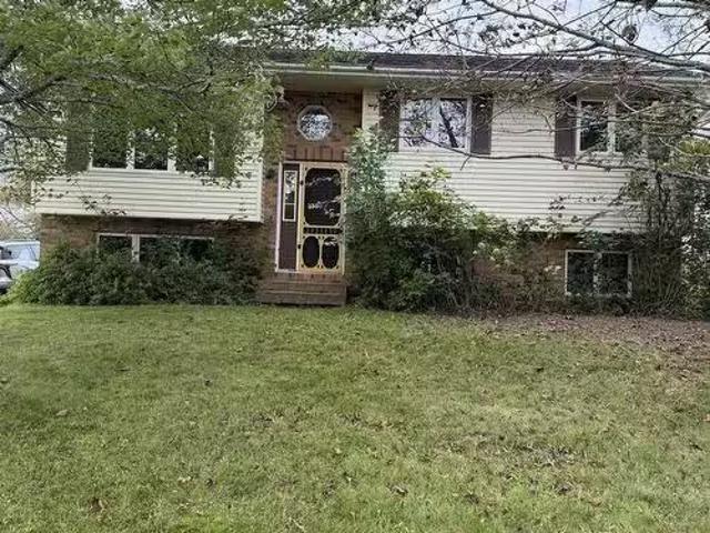 7 Viewville B2G 1E1, Antigonish, NS, B2G 1E1 house for sale.