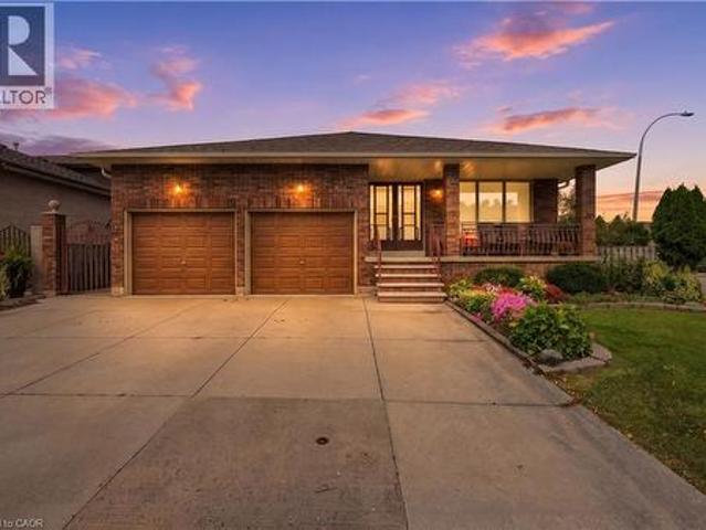 7 Vinehill Drive, Stoney Creek, ON, L8G 4Z1 house for sale | Listing ID 40864 | Royal LePage