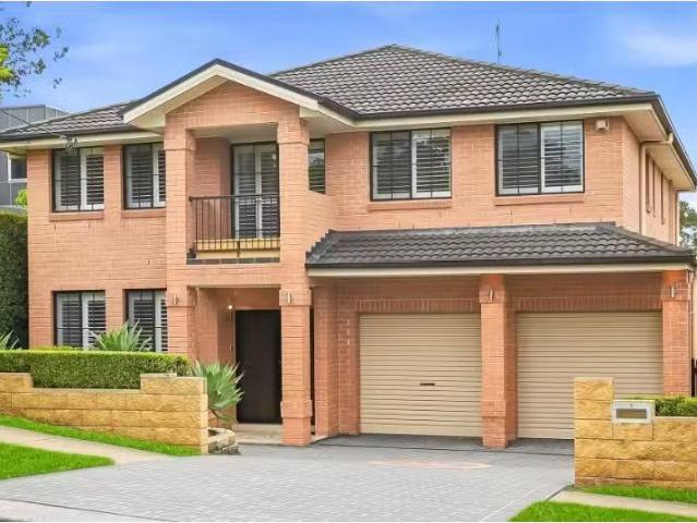 7 Warra Street, Wentworthville House for rent Listed by Erica.