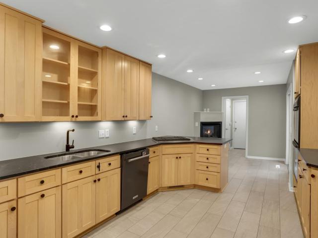 7 Wellesley Place
