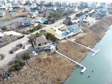 7 Widgeon Way, Westhampton Beach, NY 11978 | MLS #947950