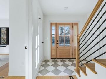 7 Willow St, Millburn Twp. Us, nj