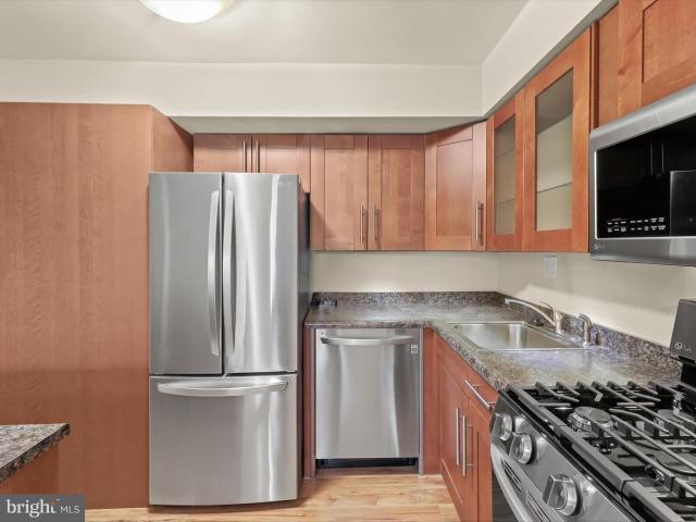 7 Windblown Ct, Unit 201, Baltimore, MD 21209 | MLS #MDBC2159
