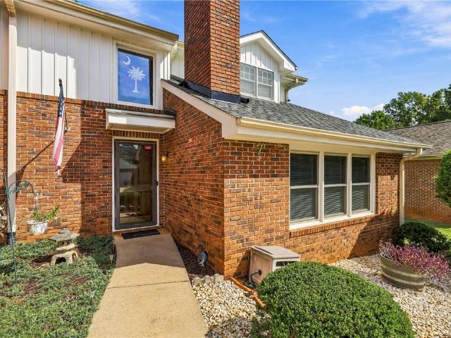 7 Woodbridge Circle