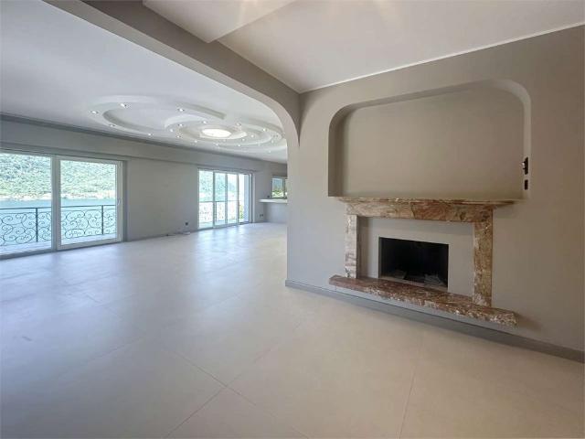 7 Zimmer, 330 m²