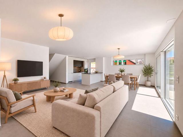 7 Zimmer Doppelvilla mit Garten