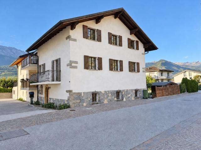 7 Zimmer Dorfhaus in Bramois