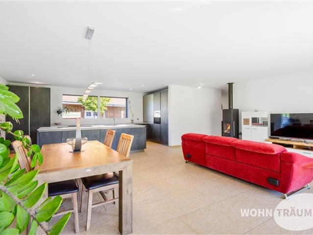 7½ Zimmer Einfamilienhaus mit Charme & Ausbaupotenzial