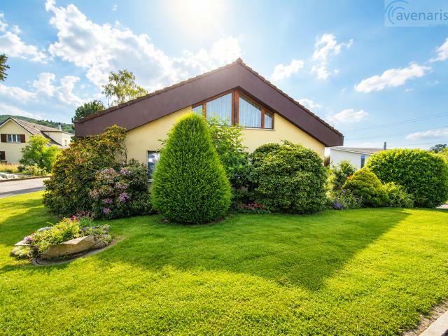 7½ Zimmer Einfamilienhaus mit viel Umschwung und Ausbaupotenzial