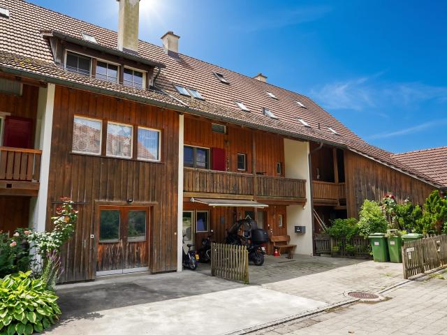 7½ Zimmer Reihenmittelhaus mit viel Raum auf vier Ebenen